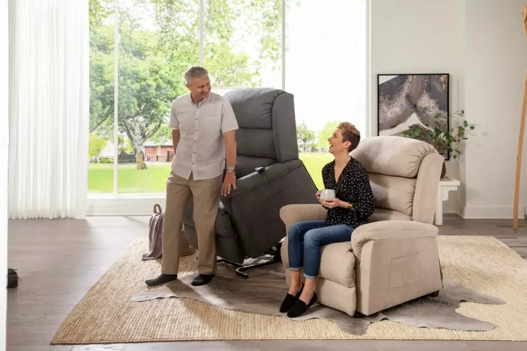 Saros Large Recliner UltraComfort by